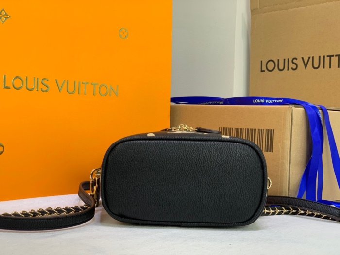 202105SS新作 Louis Vuitton ルイヴィトン レディースショルダーバック スーパーコピー