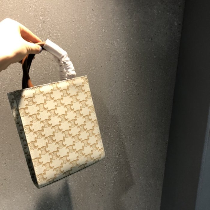 2021SS新作 Celine セリーヌ レディースハンドバックスーパーコピー