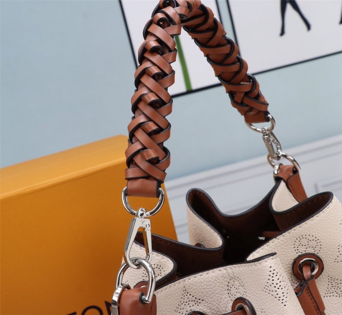 202106SS新作 Louis Vuitton ルイヴィトン レディース ショルダーバック スーパーコピー
