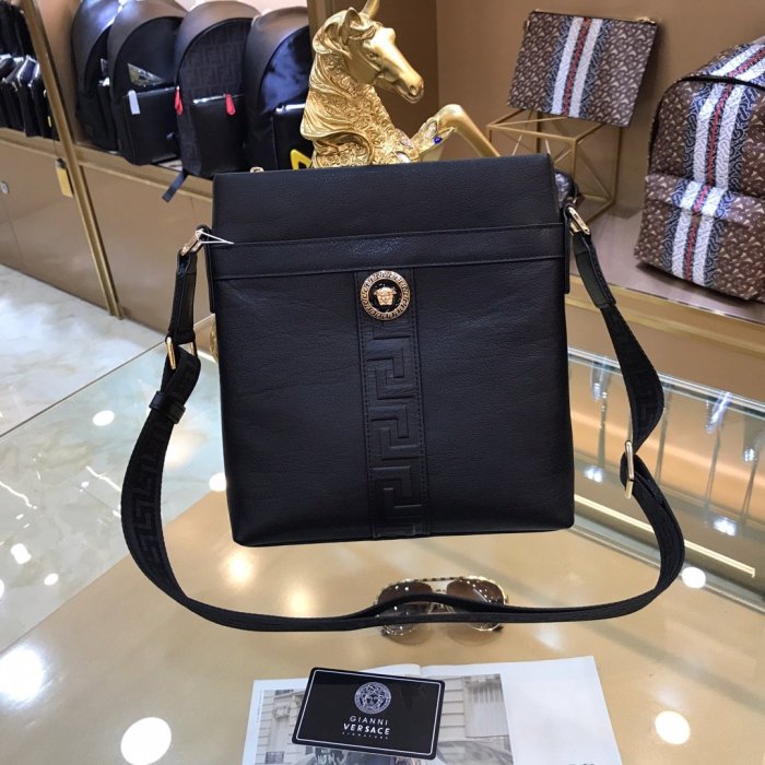 202106SS新作 Versace ヴェルサーチェ メンズ ショルダーバッグ スーパーコピー