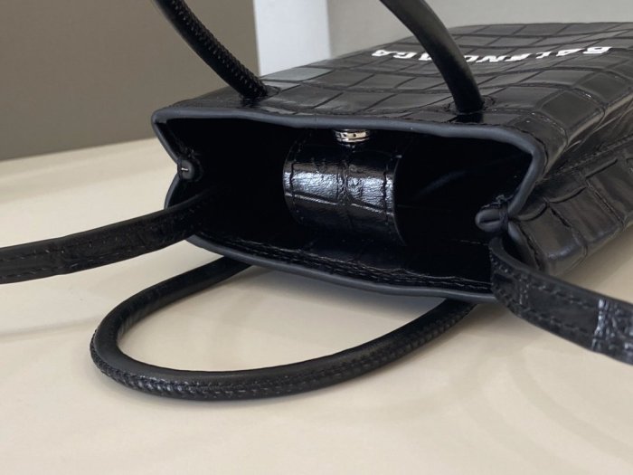 2021SS新作 Balenciaga バレンシアガ レディース ショルダーバックスーパーコピー