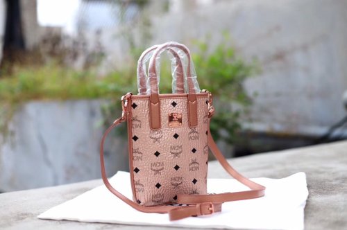 2020SS新作 MCM エムシーエム レディース ショルダーバック スーパーコピー