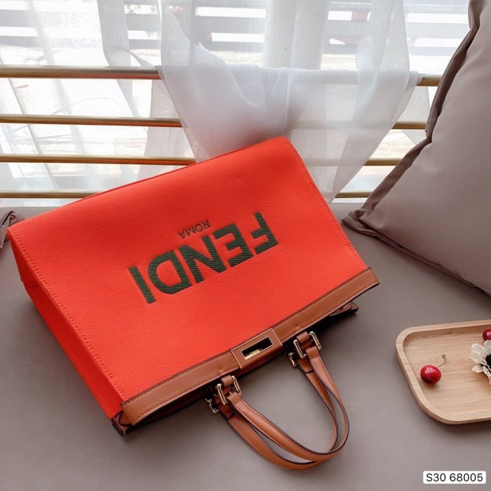 2020SS新作 FENDI フェンディ レディース ハンドバック スーパーコピー