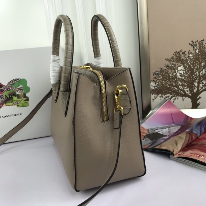 2021SS新作 Prada プラダ レディースハンドバックスーパーコピー