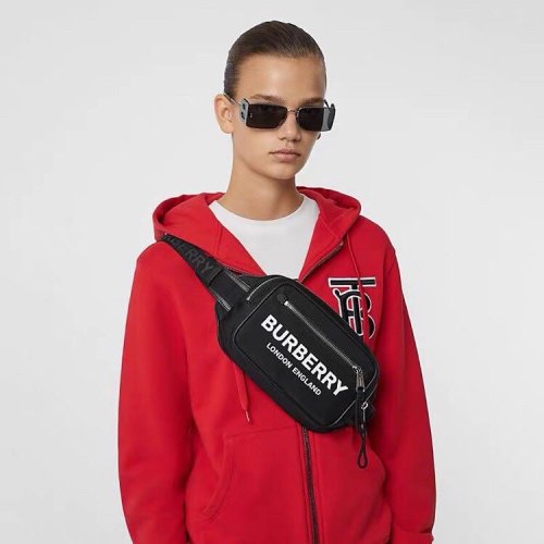 2021SS新作 Burberry バーバリー メンズ ショルダーバック スーパーコピー