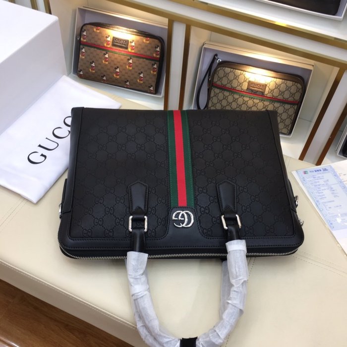 202103SS新作 Gucci グッチ メンズ ハンドバックスーパーコピー