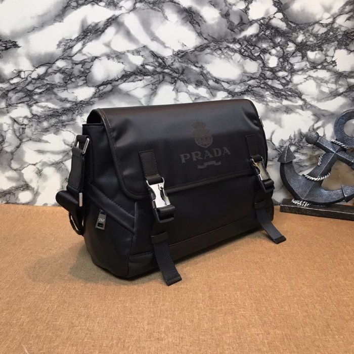 202105SS新作 Prada プラダ メンズ ショルダーバックスーパーコピー