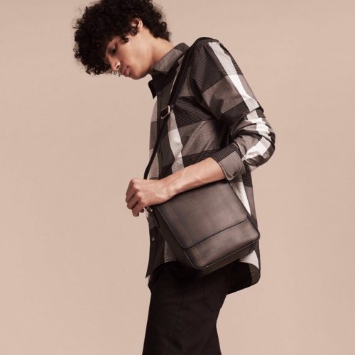 2021SS新作 Burberry バーバリー メンズ ショルダーバック スーパーコピー