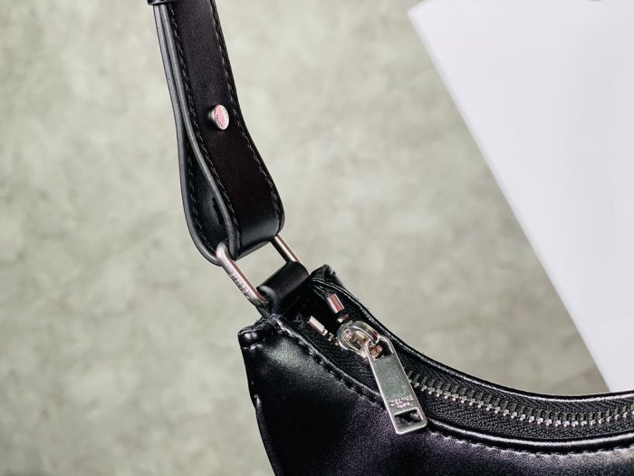 202103SS新作 Celine セリーヌ レディースショルダーバッグスーパーコピー