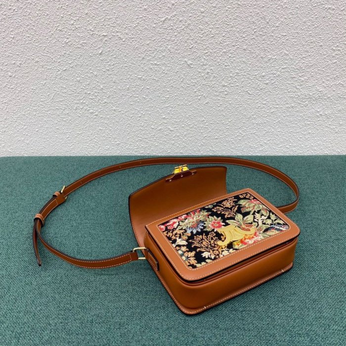 2020SS新作 Celine セリーヌ レディースショルダーバッグスーパーコピー
