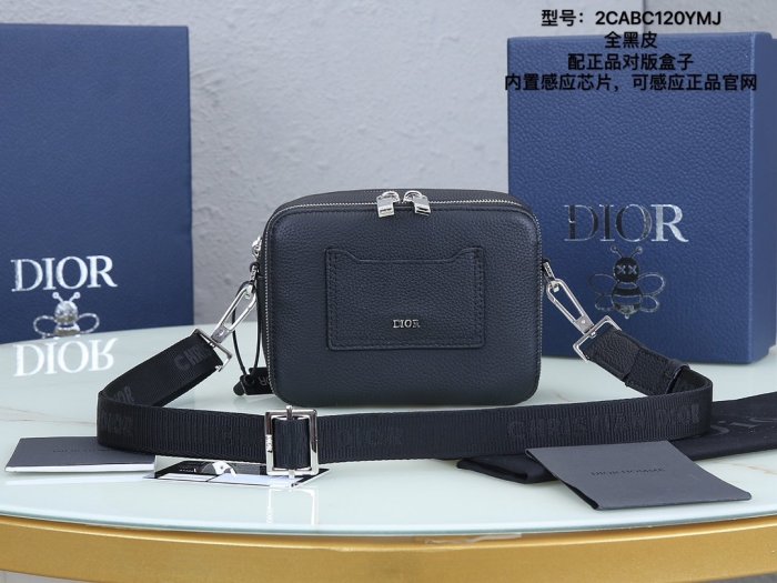 2021SS新作 Dior ディオール メンズ ショルダーバック スーパーコピー
