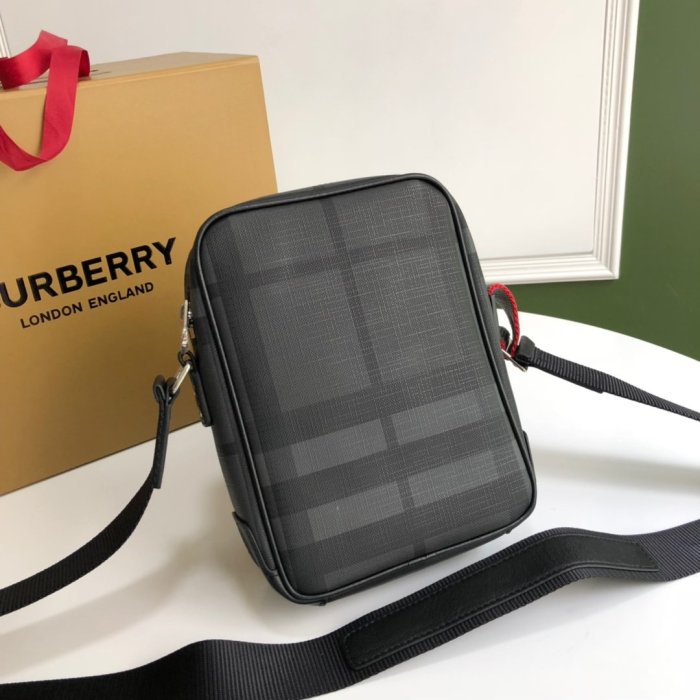 2021SS新作 Burberry バーバリー メンズ ショルダーバック スーパーコピー