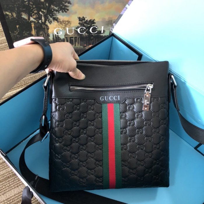 202103SS新作 Gucci グッチ メンズ ショルダーバックスーパーコピー