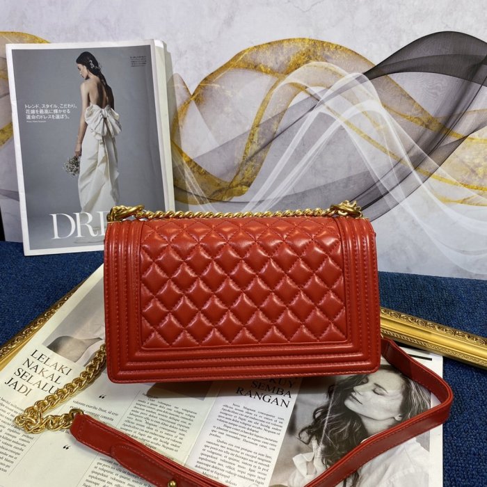 2020SS新作 シャネル Chanel ショルダーバック スーパーコピー