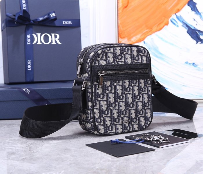 2021SS新作 Dior ディオール メンズ ショルダーバック スーパーコピー