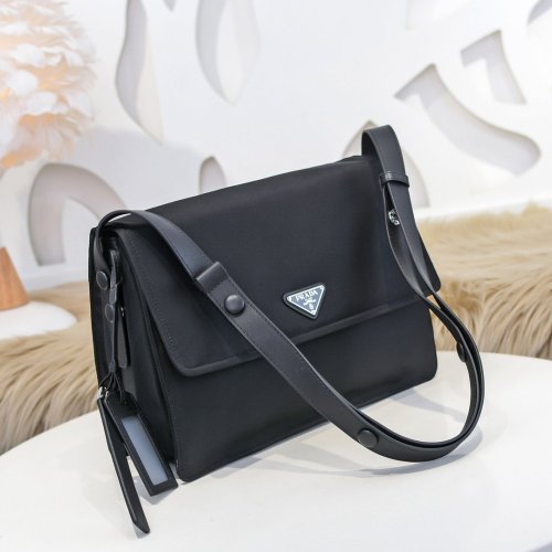 202105SS新作 Prada プラダ メンズ ショルダーバックスーパーコピー