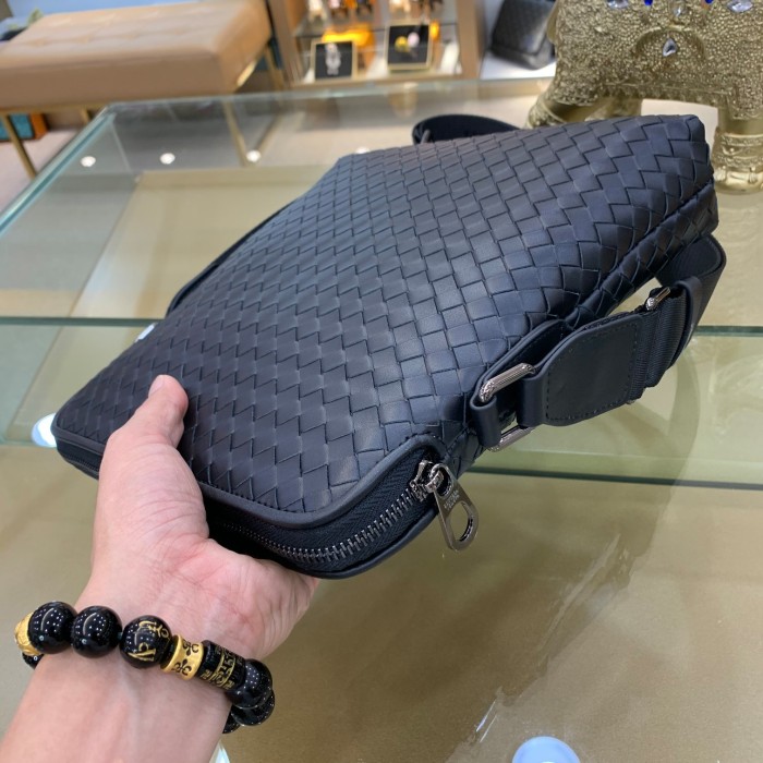 2020SS新作 Bottega Veneta ボッテガヴェネタ ショルダーバッグスーパーコピー
