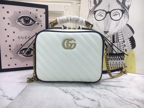 202103SS新作Gucci グッチ レディースショルダーバッグスーパーコピー
