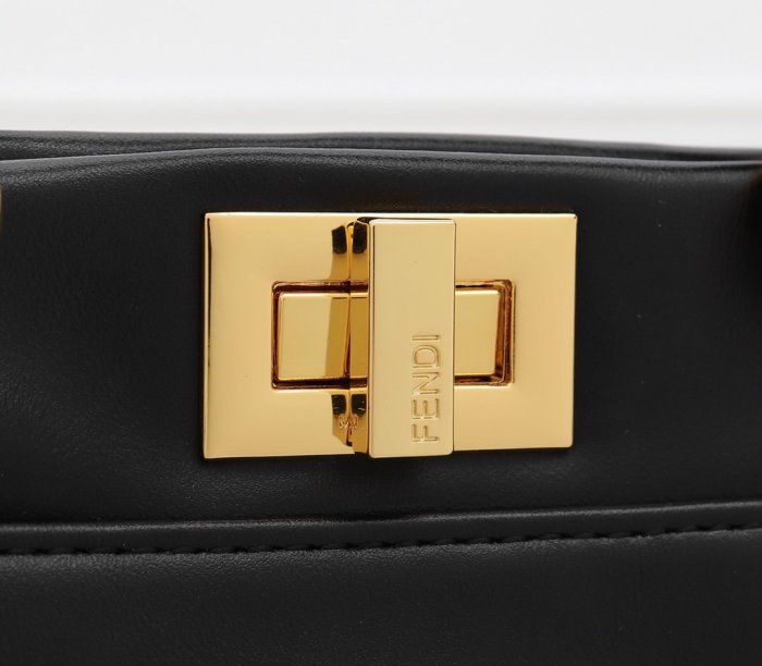 2020SS新作 FENDI フェンディ レディース ショルダーバック スーパーコピー