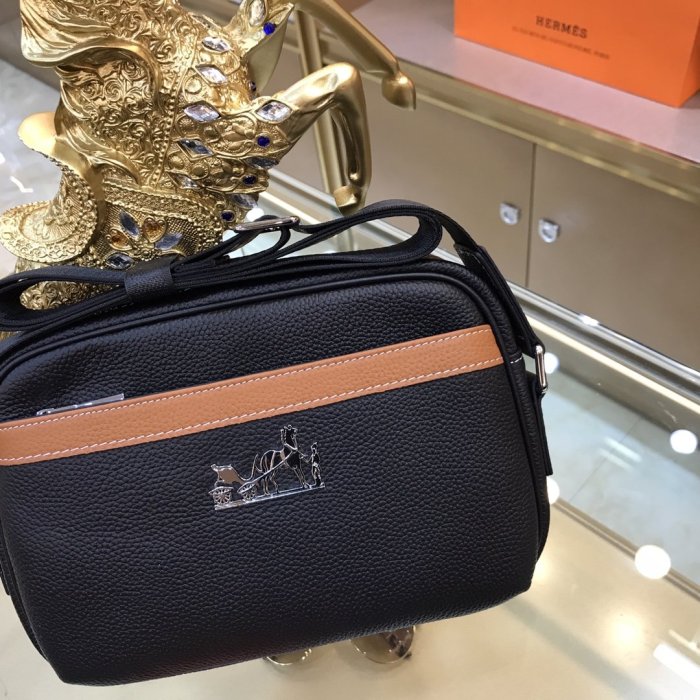 202106SS新作 Coach コーチ メンズ ショルダーバッグ スーパーコピー
