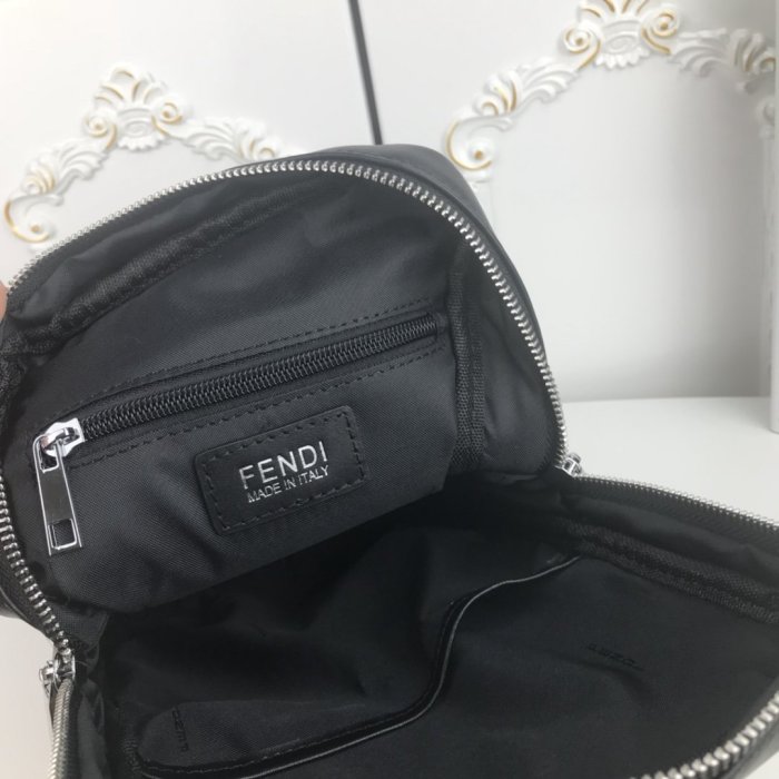 202103SS新作 FENDI フェンディ ショルダーバック スーパーコピー