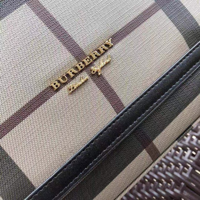 202105SS新作 Burberry バーバリー メンズ ショルダーバック スーパーコピー