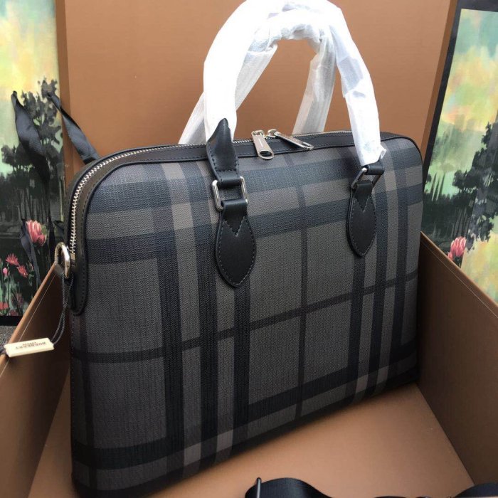 2021SS新作 Burberry バーバリー メンズ ハンドバックスーパーコピー
