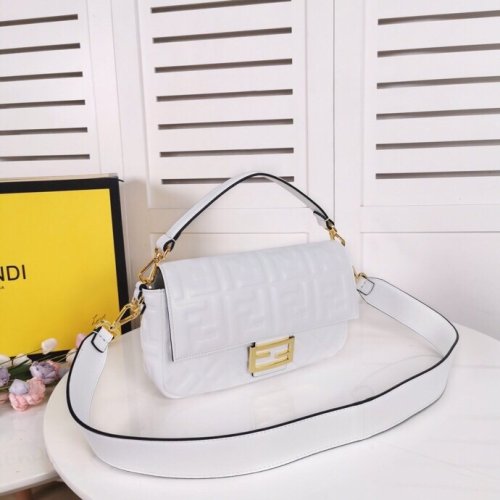 2020SS新作 FENDI フェンディ レディース ショルダーバック スーパーコピー