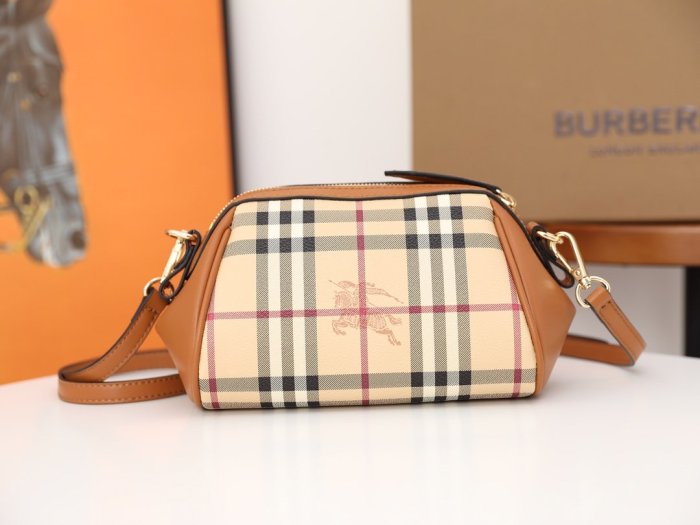 202103SS新作Burberryバーバリー レディース ショルダーバック スーパーコピー