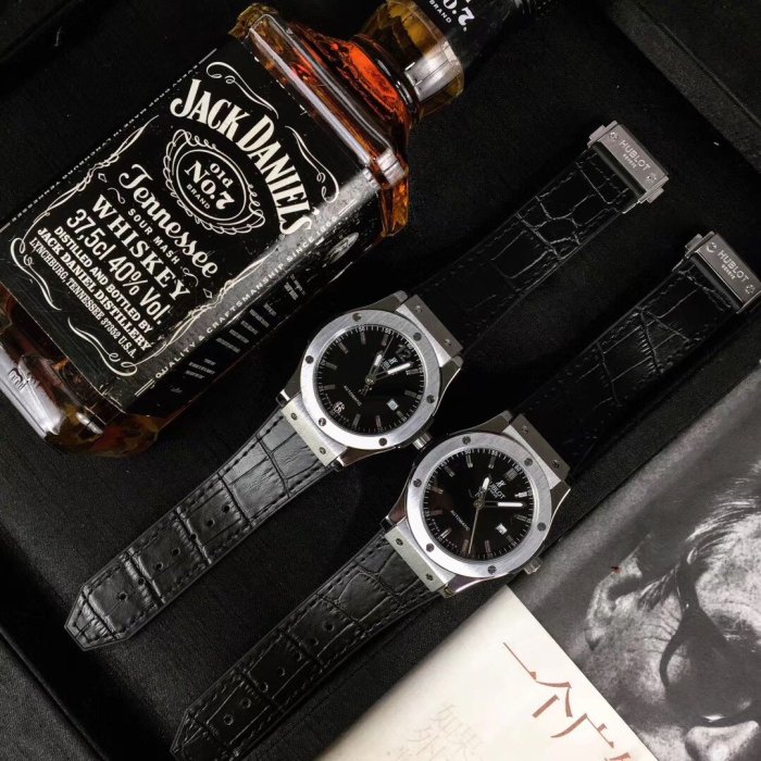 2020SS新作HUBLOT ウブロメンズ時計 スーパーコピー 2色