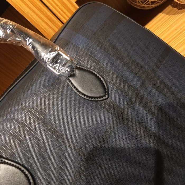 2020SS新作 Burberry バーバリー メンズ ハンドバックスーパーコピー
