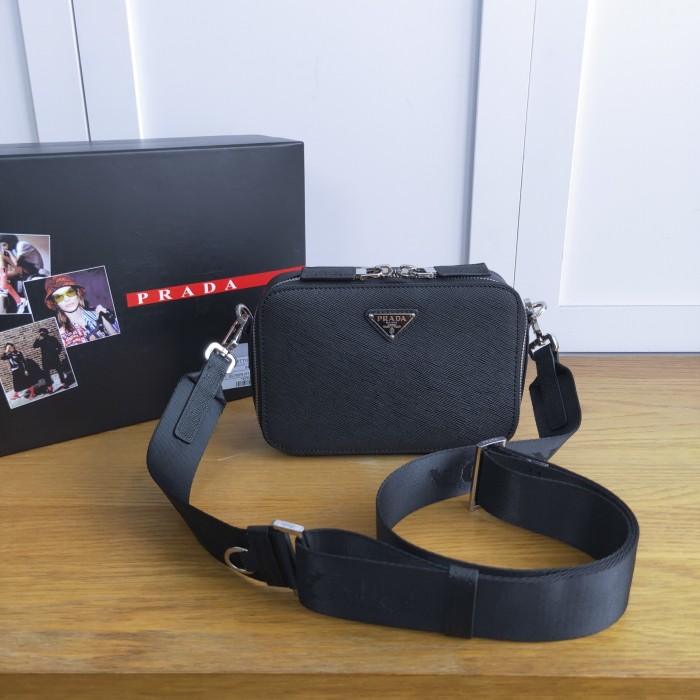 202103SS新作 メンズ Prada プラダ ショルダーバックスーパーコピー