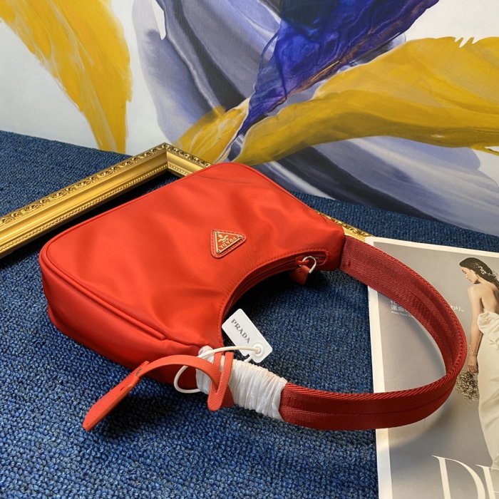 202103SS新作 Prada プラダ レディース ショルダーバックスーパーコピー