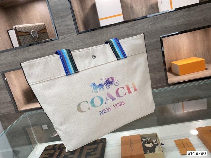 202106SS新作 Coach コーチ レディース ハンドバックスーパーコピー