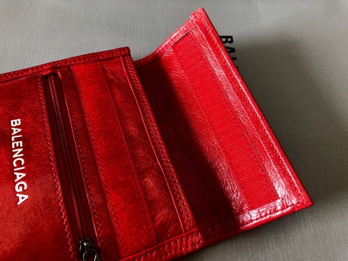 2021SS新作 Balenciaga バレンシアガ レディース ショルダーバックスーパーコピー