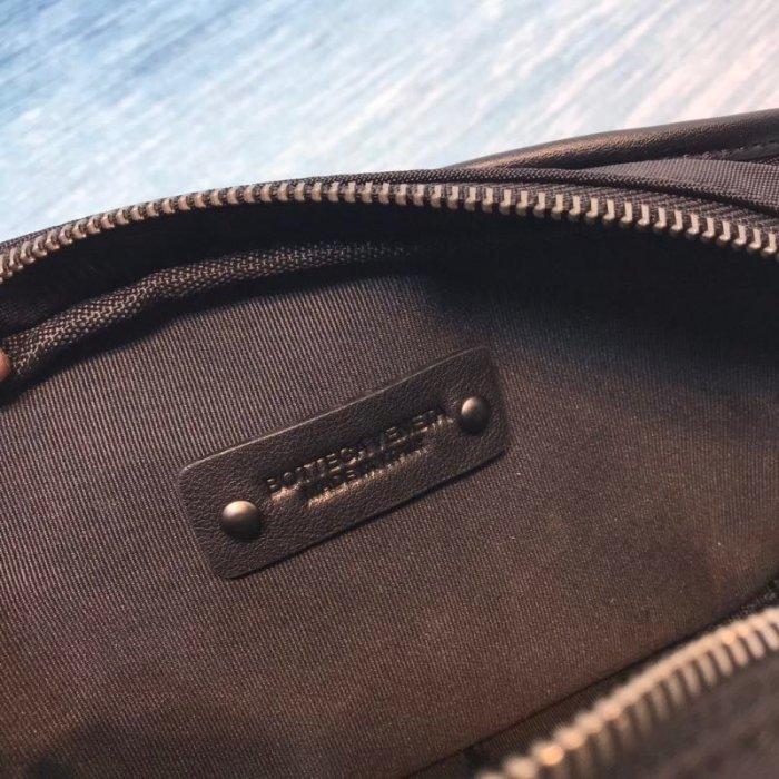 2020SS新作 Bottega Veneta ボッテガヴェネタ ショルダーバック スーパーコピー