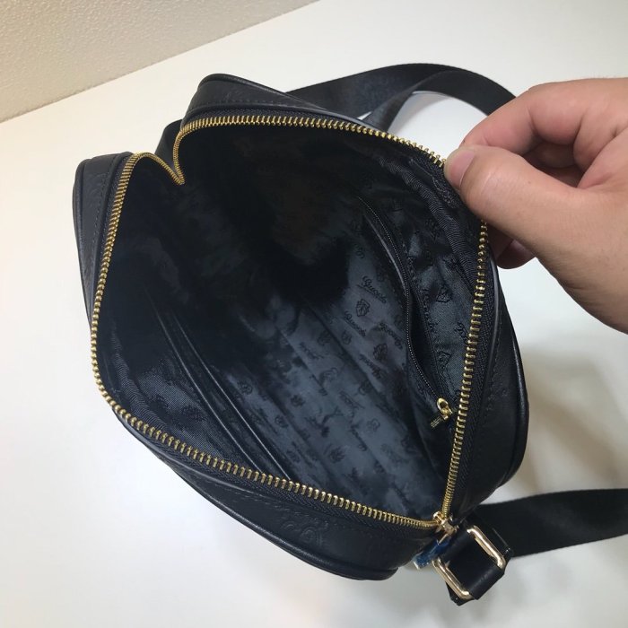 2021SS新作 Gucci グッチ メンズ ショルダーバックスーパーコピー