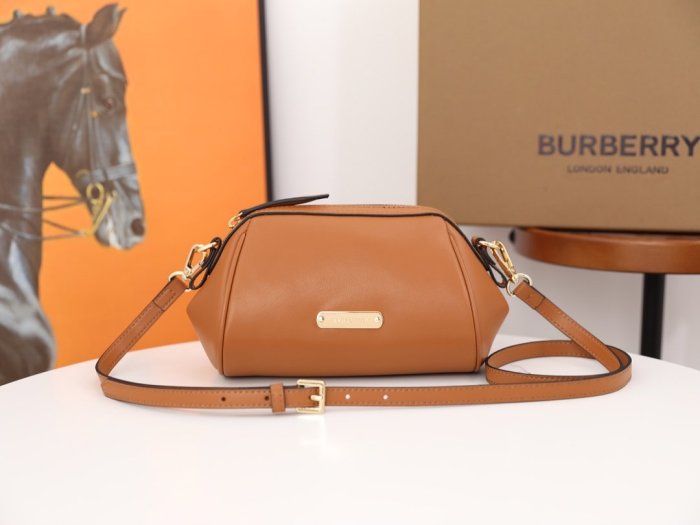 202103SS新作Burberryバーバリー レディース ショルダーバック スーパーコピー