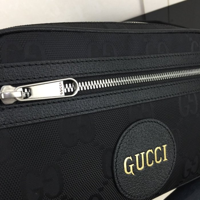 2020SS新作 Gucci グッチ メンズ ショルダーバックスーパーコピー