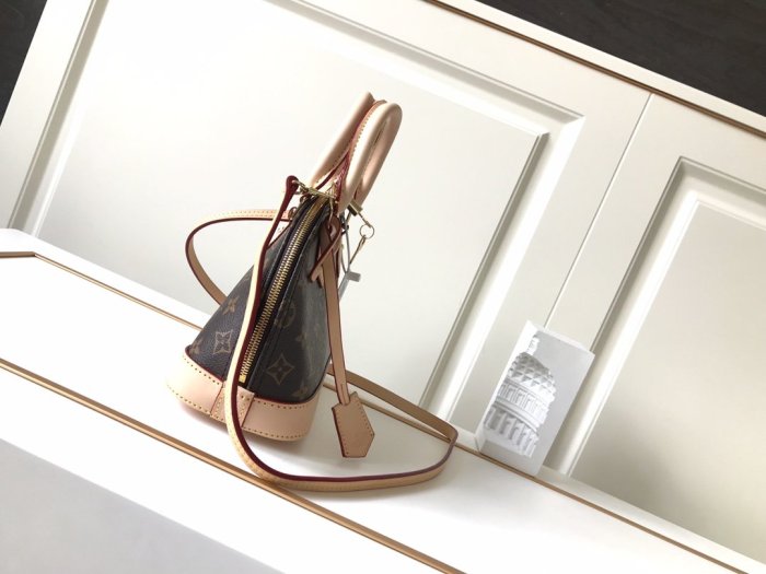 2021SS新作 Louis Vuitton ルイヴィトン レディースハンドバックスーパーコピー