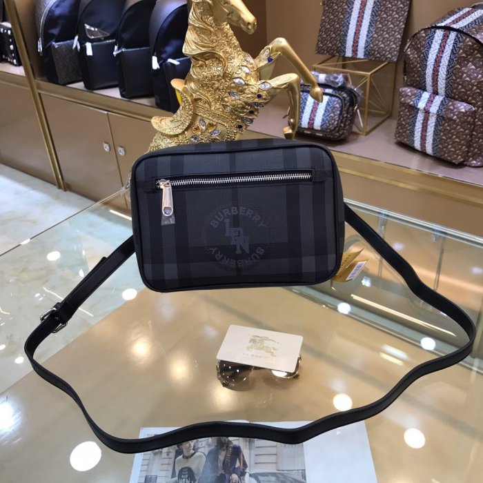 2020SS新作 Burberry バーバリー メンズ ショルダーバック スーパーコピー