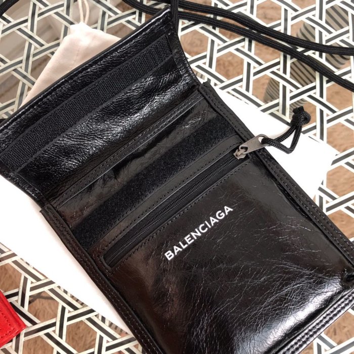 202103SS新作 Balenciaga バレンシアガ レディース ショルダーバックスーパーコピー