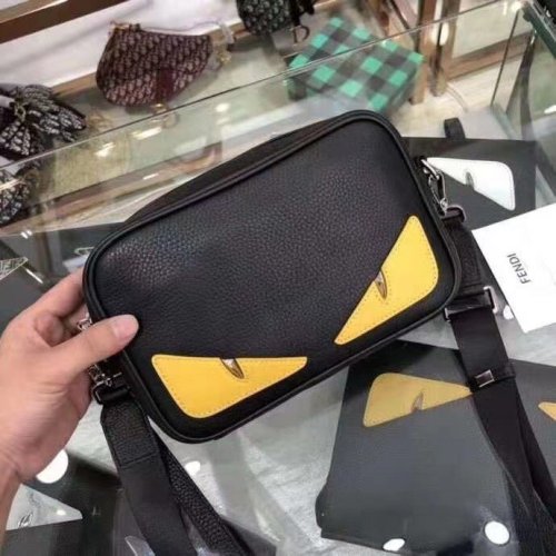 2021SS新作 FENDI フェンディ ショルダーバック スーパーコピー