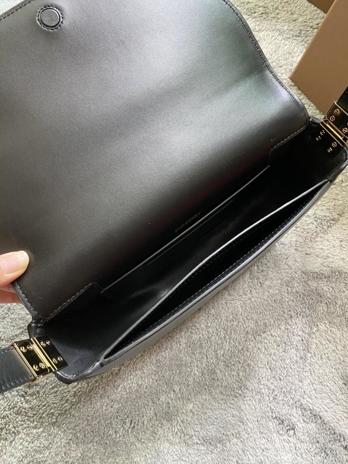202103SS新作Burberryバーバリー レディース ショルダーバック スーパーコピー