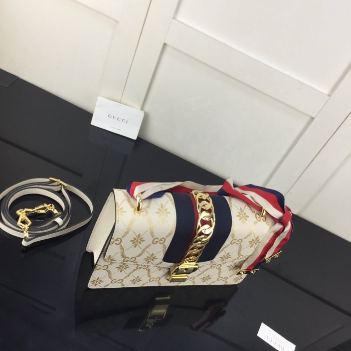 2020SS新作Gucci グッチ レディースショルダーバッグスーパーコピー