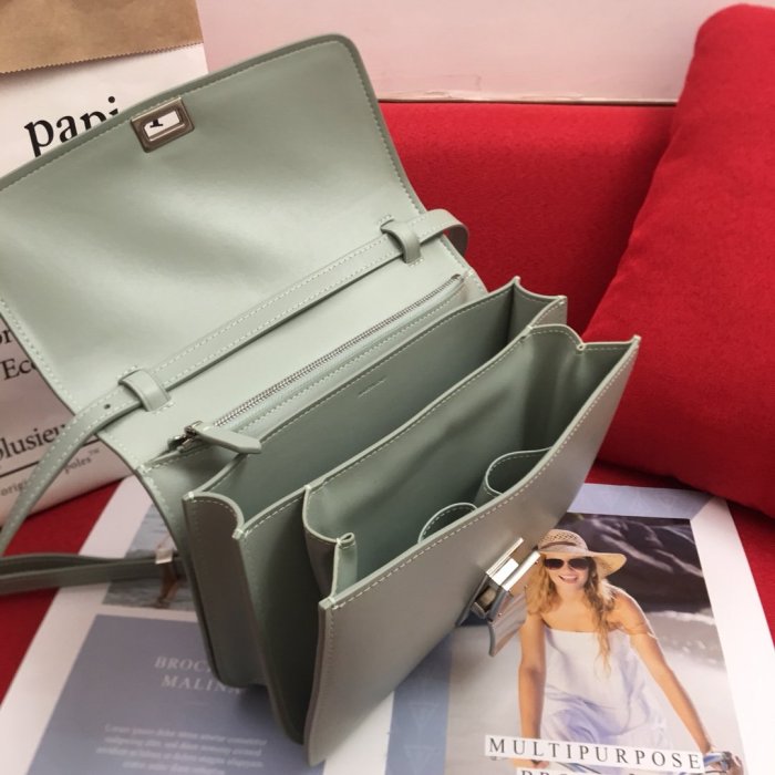 2021SS新作 Celine セリーヌ レディースショルダーバッグスーパーコピー