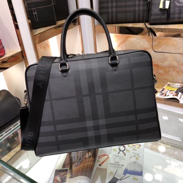 2020SS新作 Burberry バーバリー メンズ ハンドバックスーパーコピー