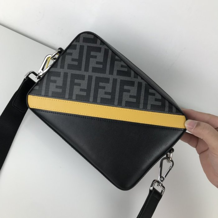 202103SS新作 FENDI フェンディ ショルダーバック スーパーコピー