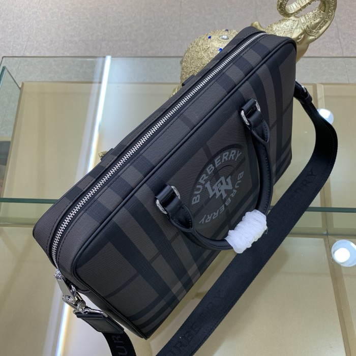 2021SS新作 Burberry バーバリー メンズ ハンドバックスーパーコピー