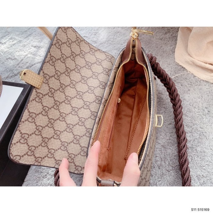 2021SS新作Gucci グッチ レディースショルダーバッグスーパーコピー